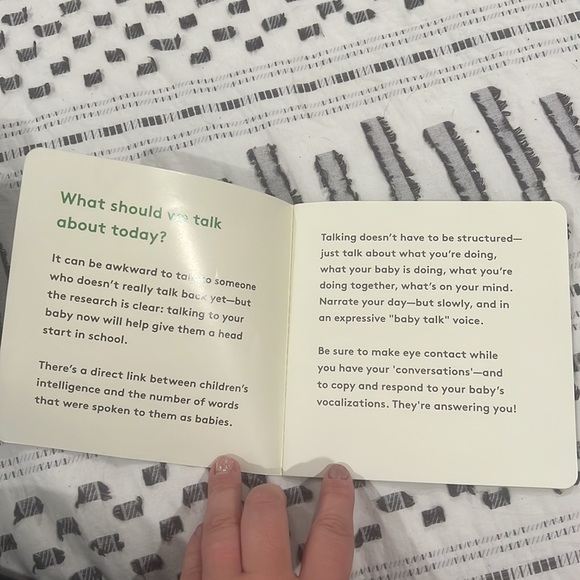 Lovevery Talking book - Picture 3 of 5